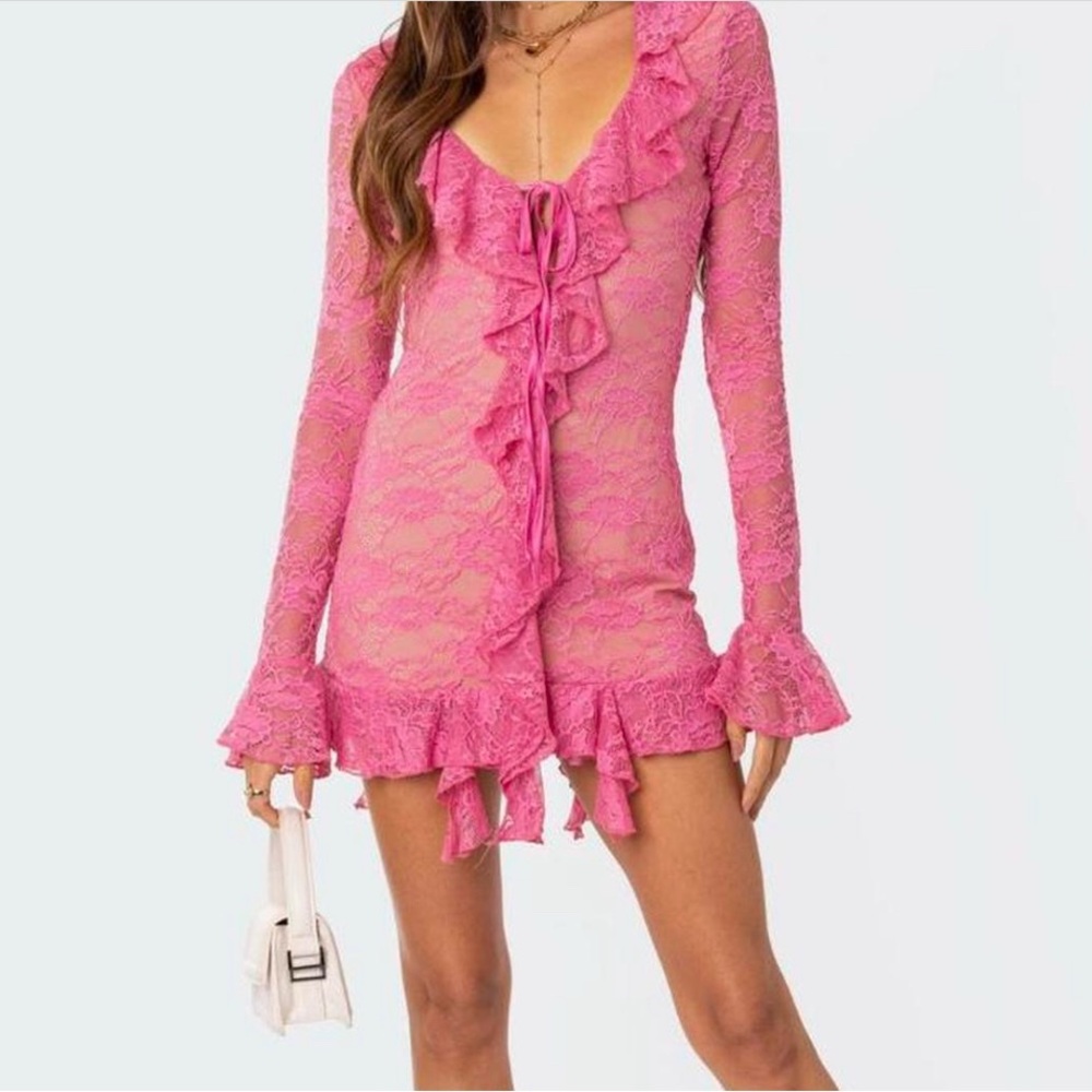Edikted Pink Lace Long Sleeve Dress